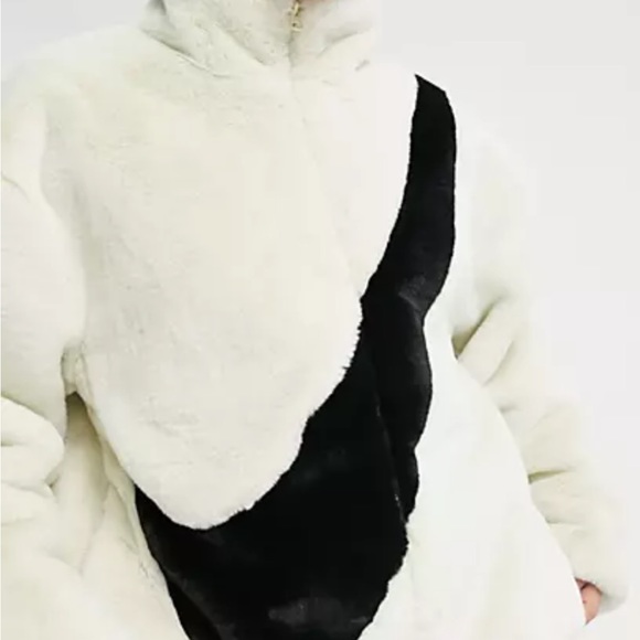 Nike Swoosh Jacket NWT - Picture 7 of 7